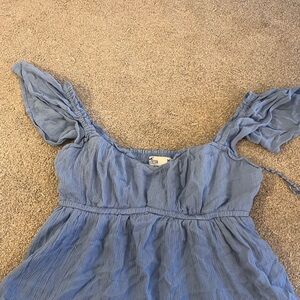 Baby Blue Hollister Babydoll top with flutter sleeves